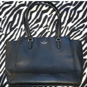 Black Kate spade purse